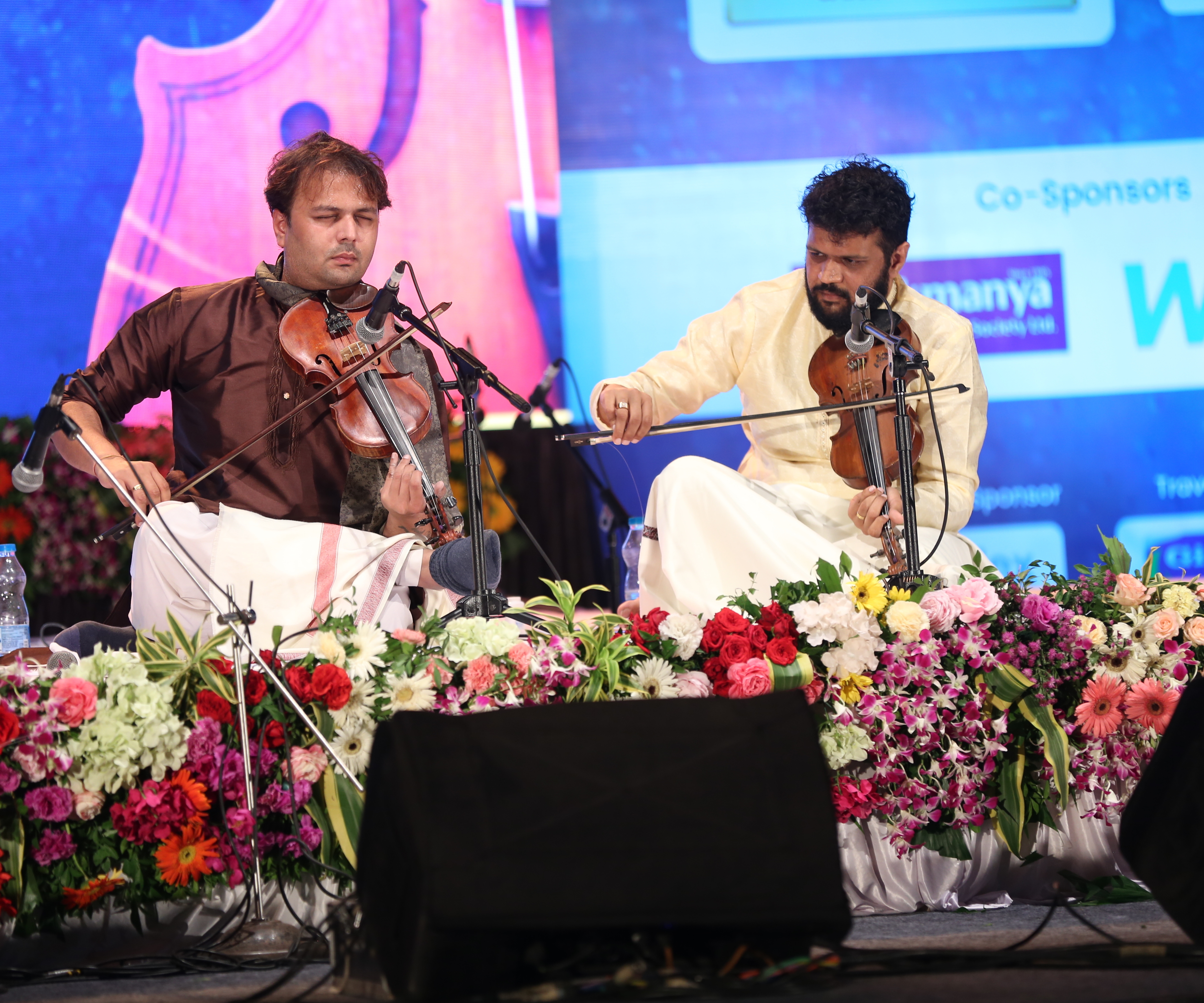Tejas Upadhye - Violin | Kirwani | Virasat Varanasi